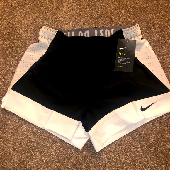Nike Women’s Running Shorts - Picture 1 of 4
